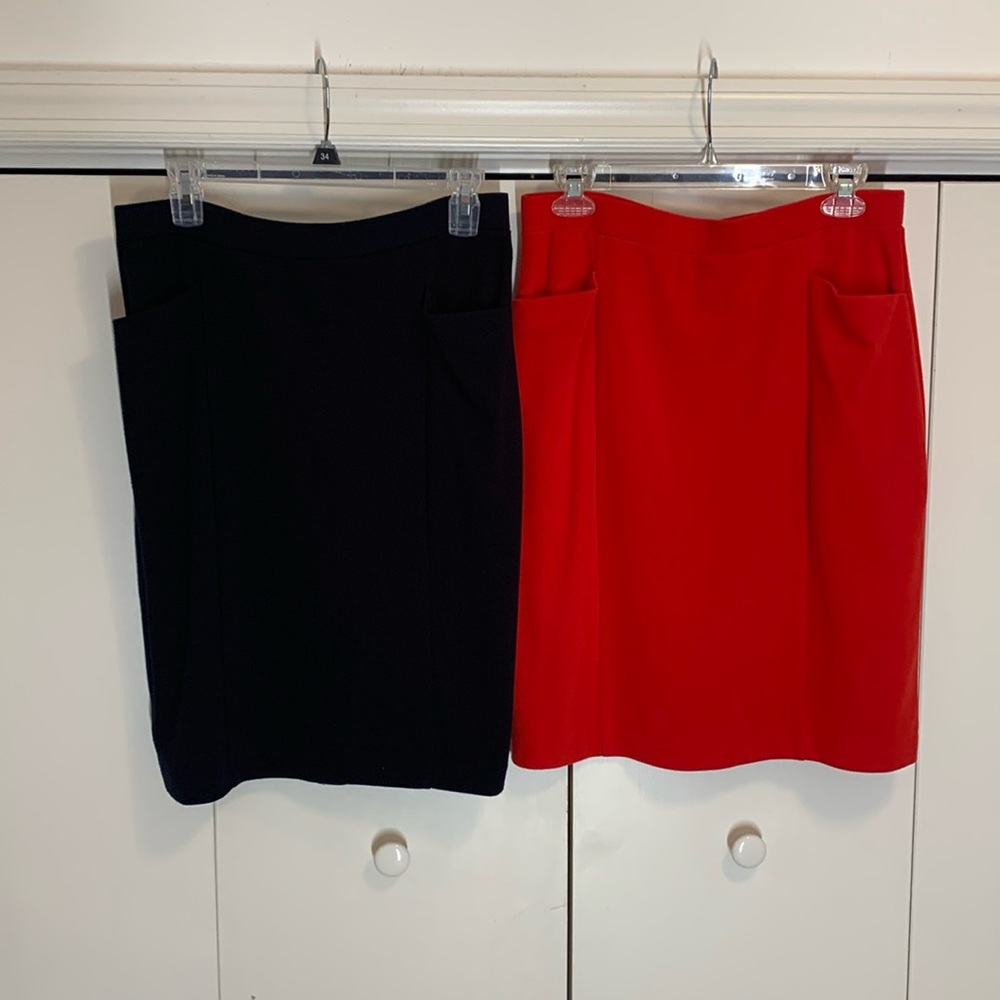 Anne Klein knit skirts